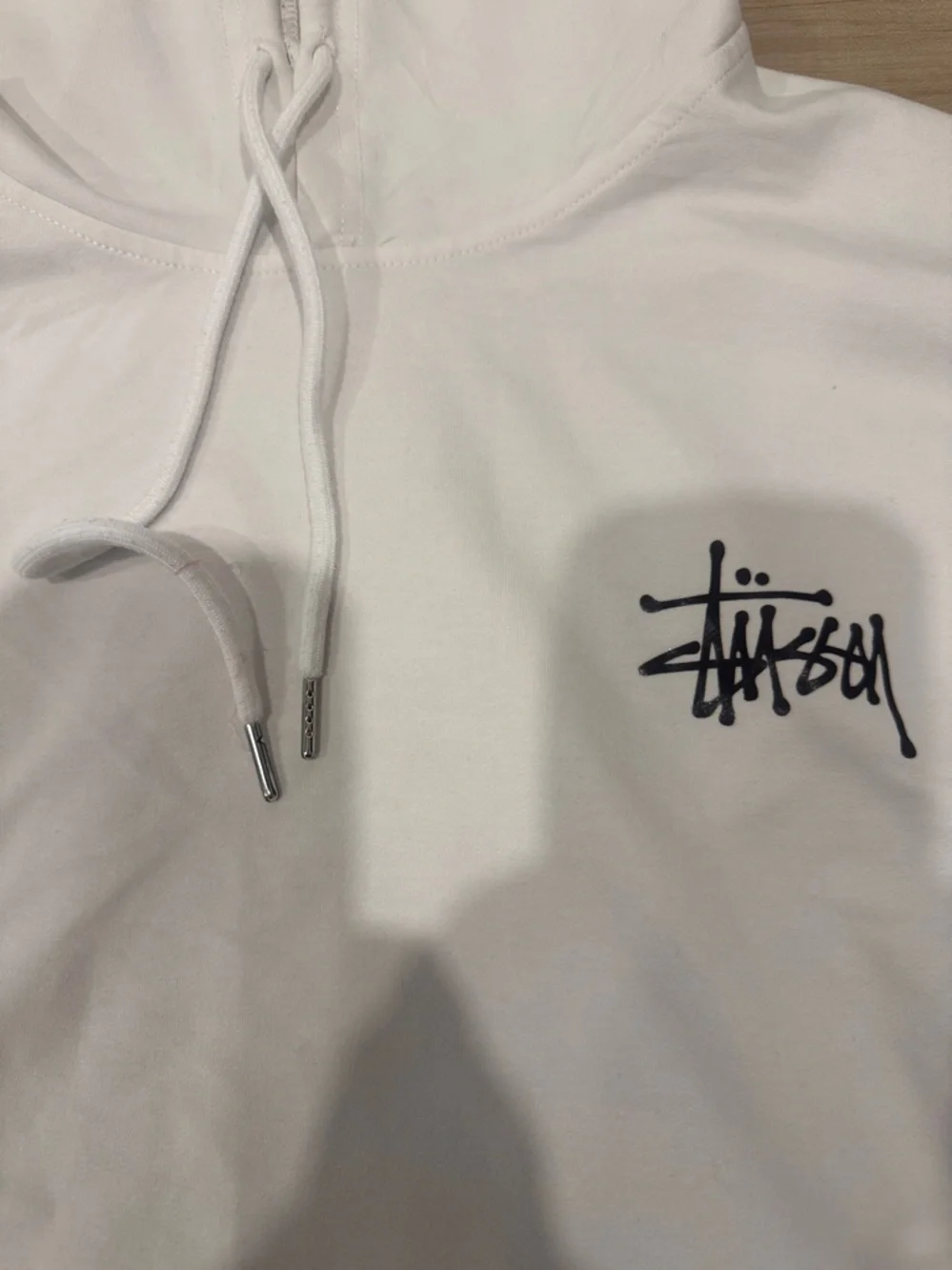 Stüssy Cream Basic front and back graphic Hoodie cut tags - Picture 3 of 13
